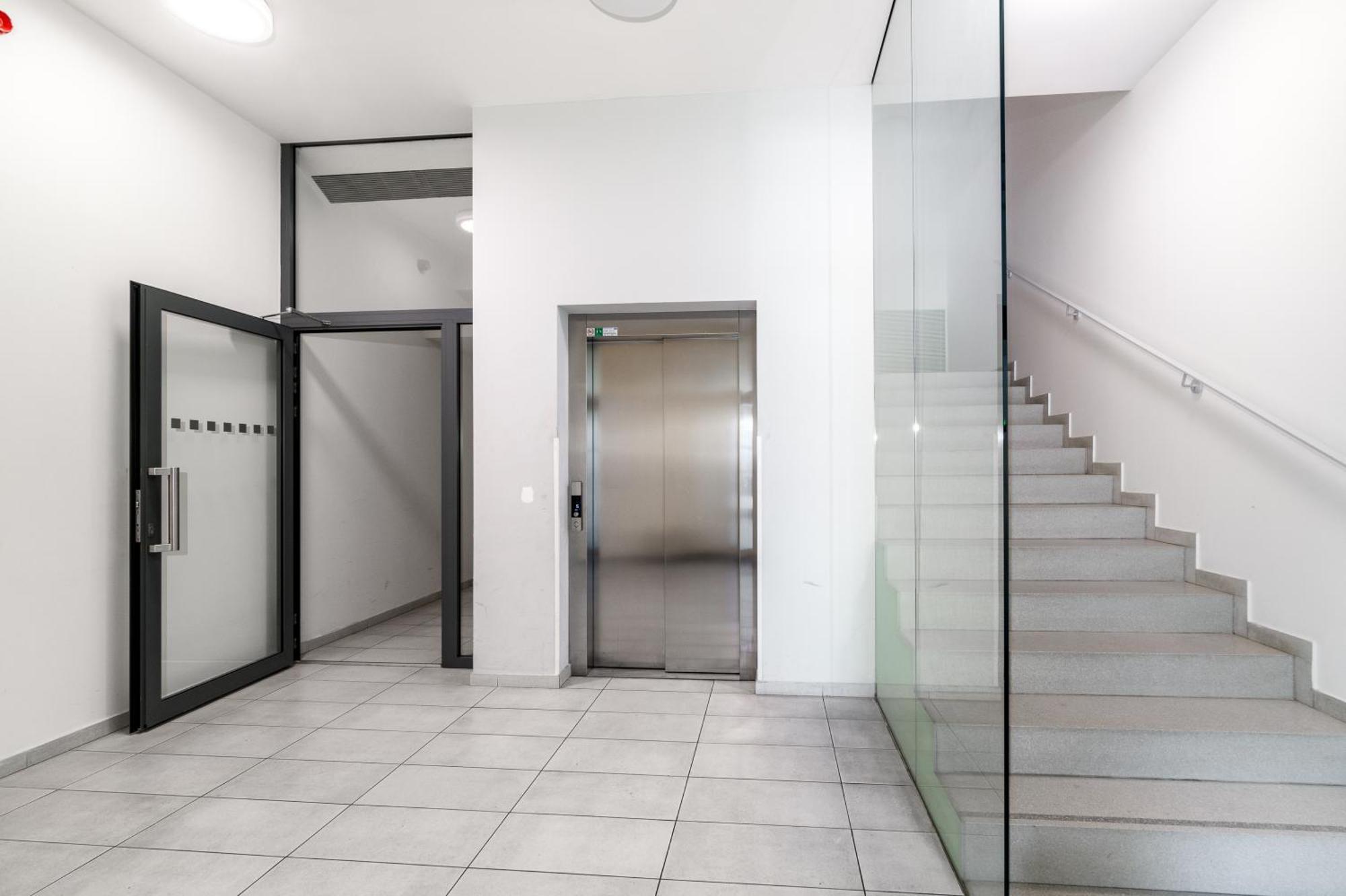 Bnb New Beautiful Apartment In The Center Of Ostrava With Option Garage Parking Zewnętrze zdjęcie