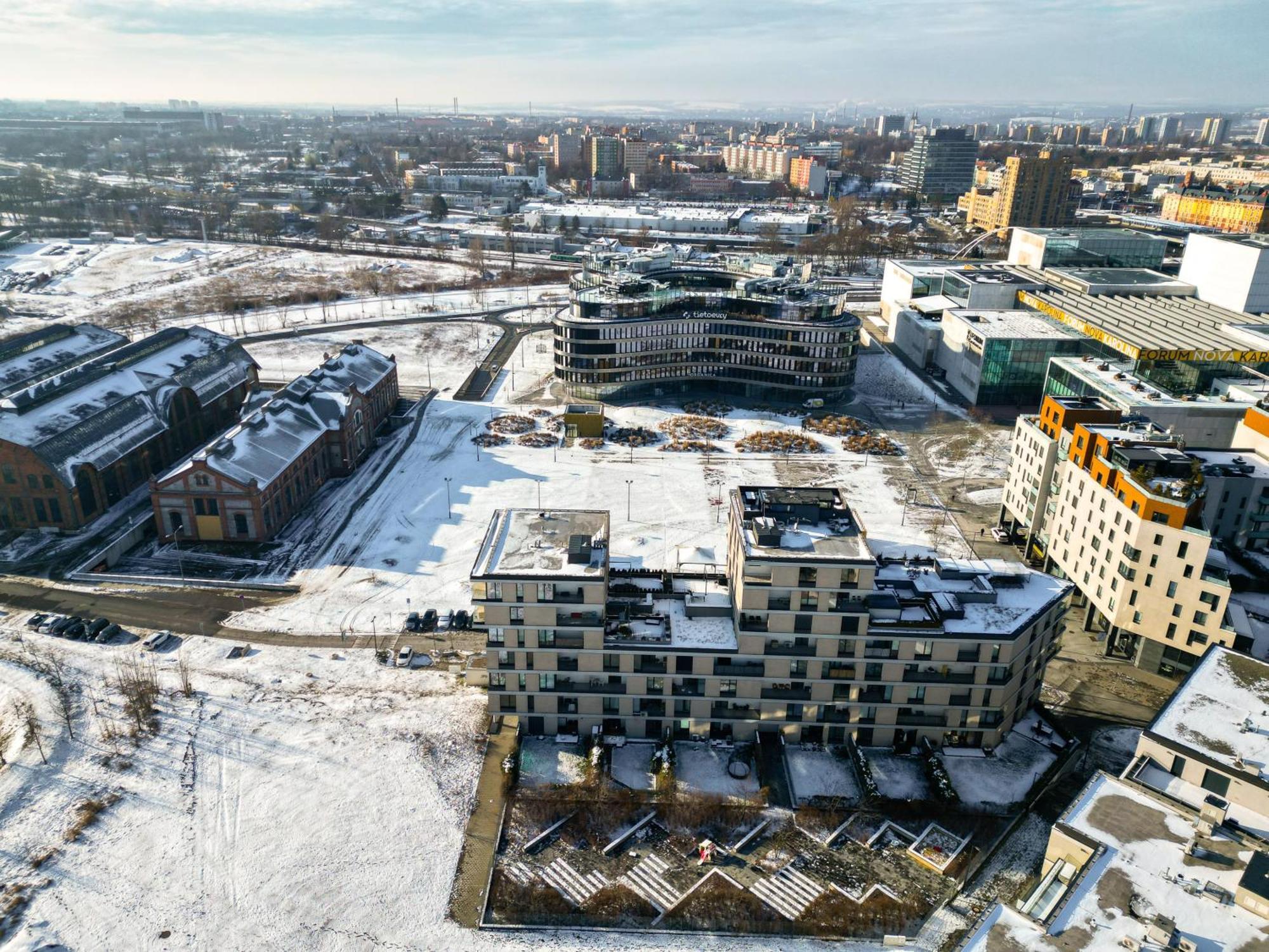 Bnb New Beautiful Apartment In The Center Of Ostrava With Option Garage Parking Zewnętrze zdjęcie