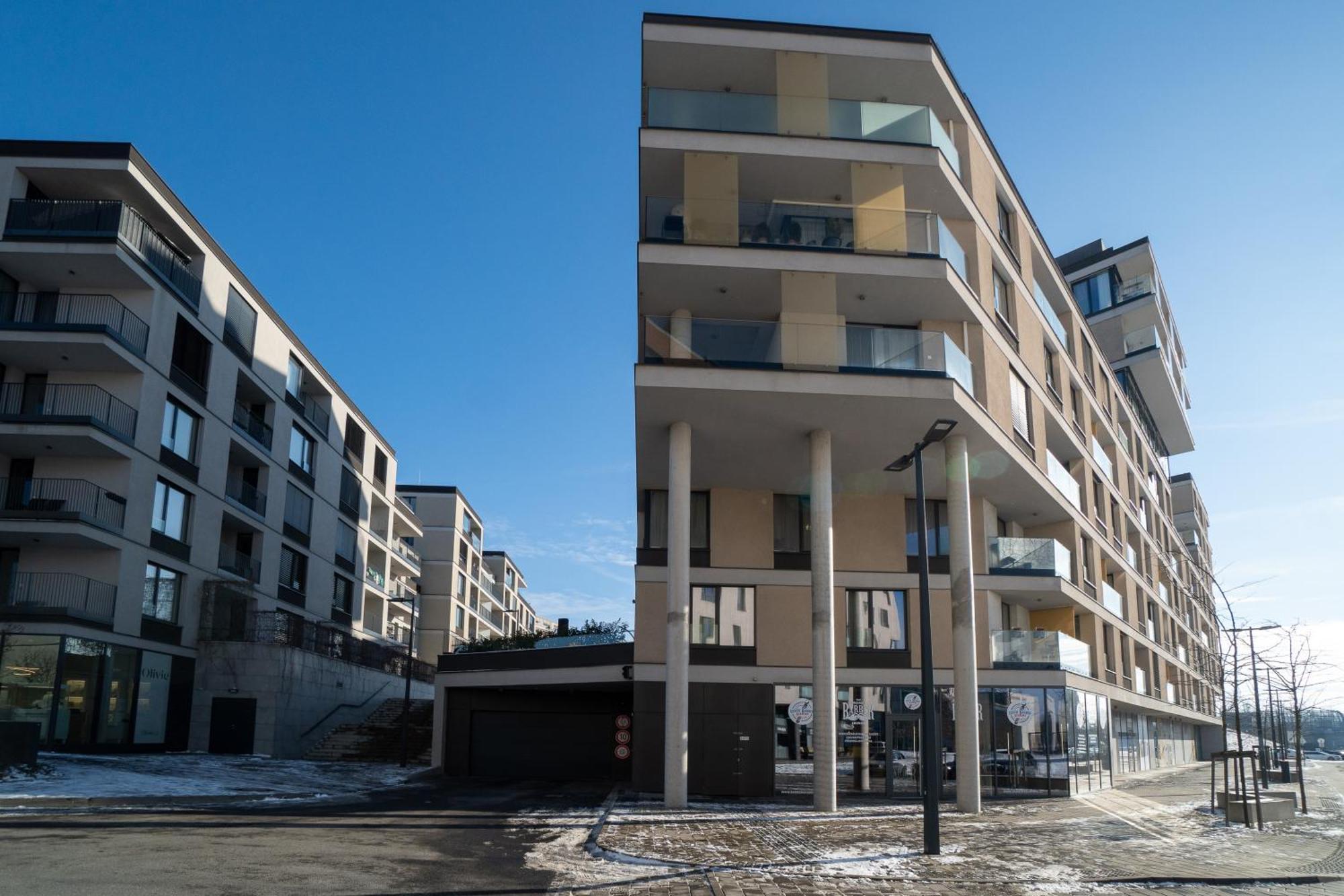 Bnb New Beautiful Apartment In The Center Of Ostrava With Option Garage Parking Zewnętrze zdjęcie