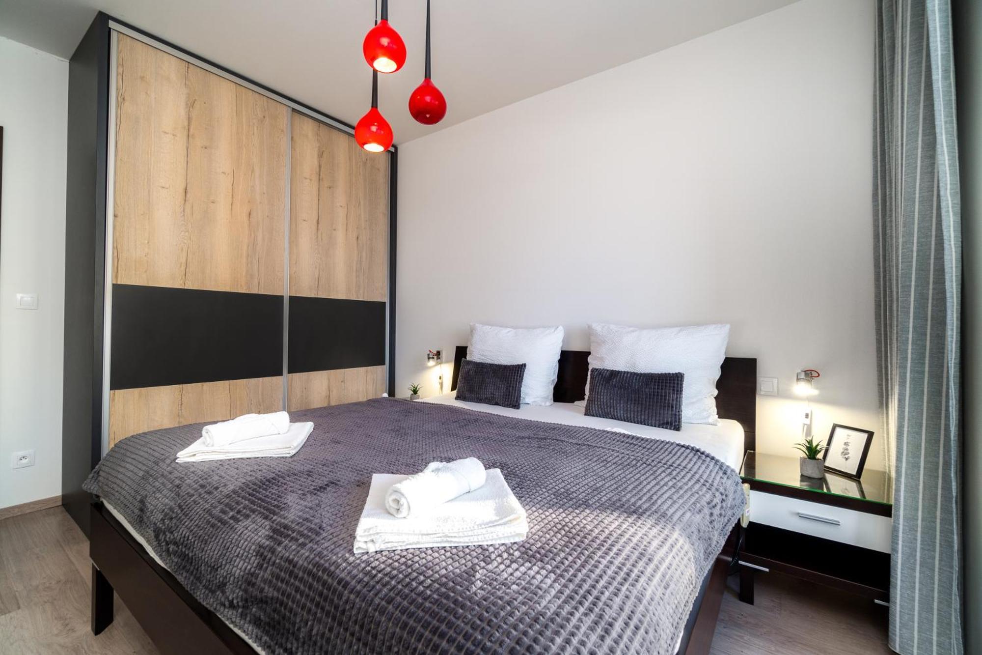 Bnb New Beautiful Apartment In The Center Of Ostrava With Option Garage Parking Zewnętrze zdjęcie