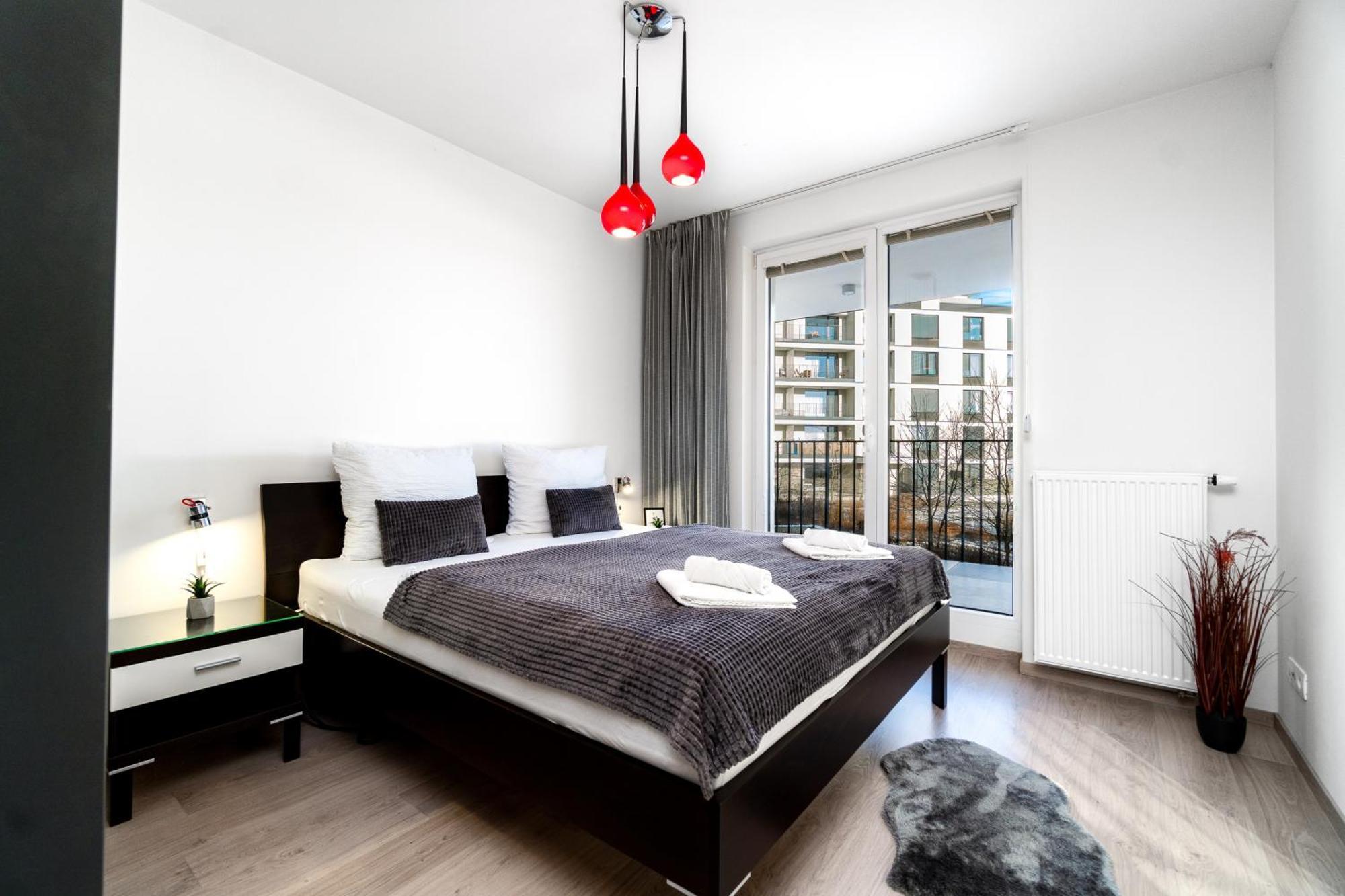 Bnb New Beautiful Apartment In The Center Of Ostrava With Option Garage Parking Zewnętrze zdjęcie