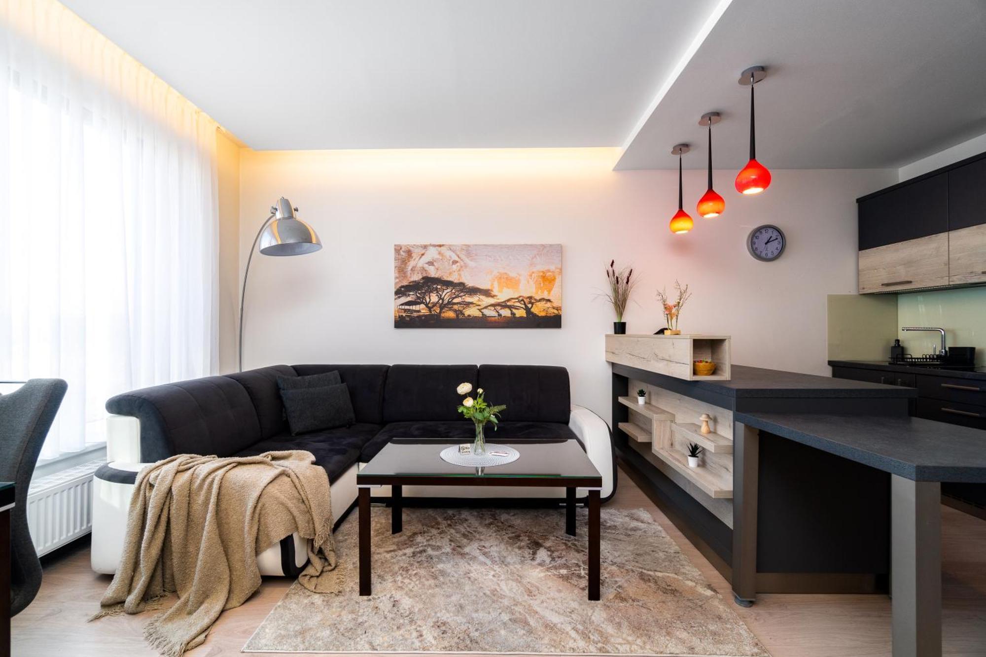 Bnb New Beautiful Apartment In The Center Of Ostrava With Option Garage Parking Zewnętrze zdjęcie
